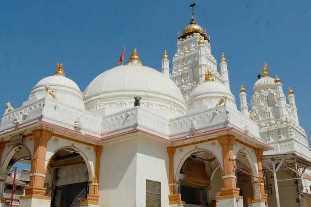 Dakor Temple: હોળી પર ડાકોર જવાનો પ્લાન છે? આ બંધ માર્ગો અને ડાયવર્ઝન રૂટ જાણી લો!