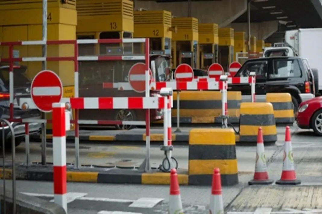 Toll Plaza Revenue: ટોલ ટેક્સથી કરોડોની કમાણી: ભારતના ટોચના 10 ટોલ પ્લાઝા, ગુજરાતનું ભરથાણા અગ્રેસર