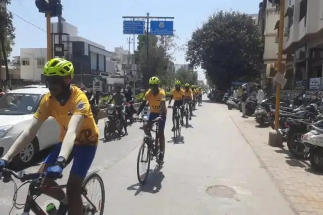 CISF Security Initiative : દેશની સુરક્ષા માટે CISFની અનોખી પહેલ: લખપતથી કન્યાકુમારી સુધી 6500 કિમીની સાયકલ યાત્રા ભાવનગર પહોંચી