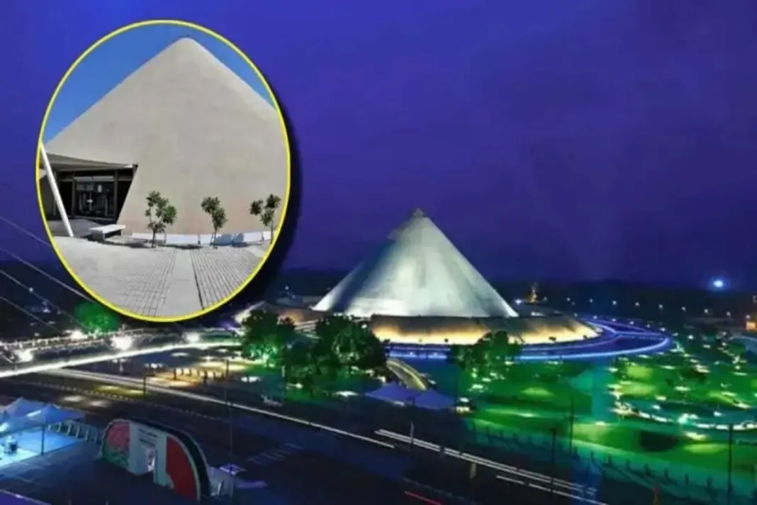 Mahatma Mandir pending rent: મહાત્મા મંદિર પર તાળું મારવાની નવાઈ નહીં! 2.32 કરોડ રૂપિયાનું બાકી ભાડું સરકાર માટે માથાનો દુઃખાવો