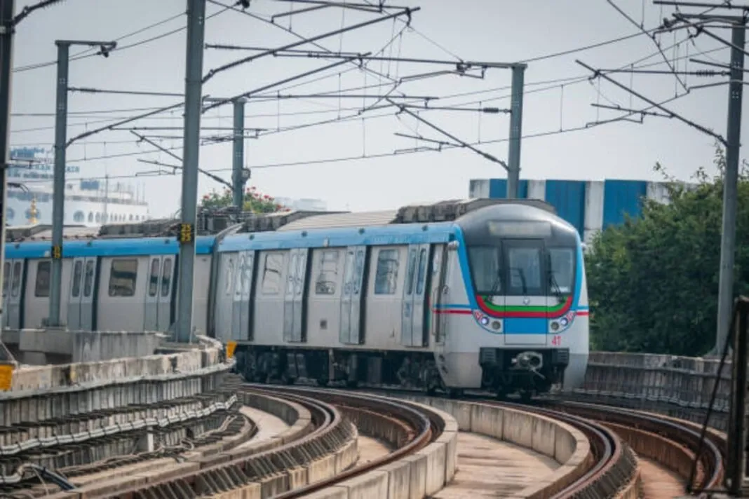 Ahmedabad Metro Income : IPLના ફાયદા મેટ્રોને! Ahmedabad Metroની આવકમાં બમણો ઉછાળો, માત્ર એક દિવસમાં લાખોની કમાણી