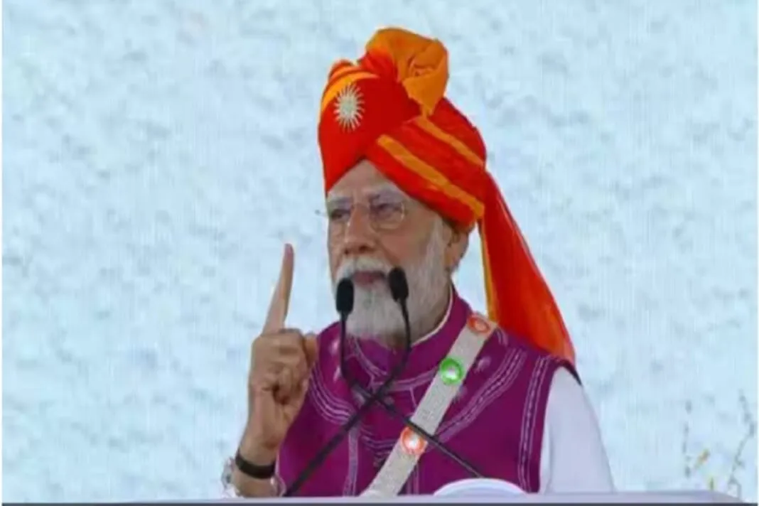 Narendra Modi Kutch Speech: કચ્છથી કરારો જવાબ: આતંકવાદનો અંત અને વિકાસનો આરંભ