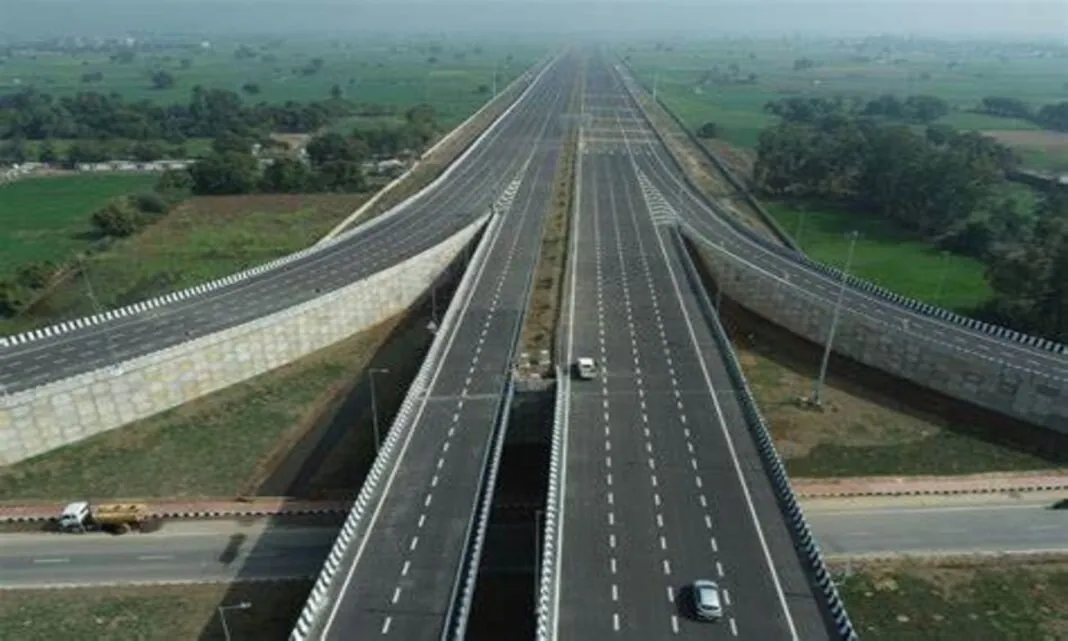 New Greenfield Expressway: ગુજરાતમાં ₹96,240 કરોડના ખર્ચે બે નવિન ગ્રીનફિલ્ડ એક્સપ્રેસવે: રાજ્યના વિકાસને મળશે તેજ ગતિ