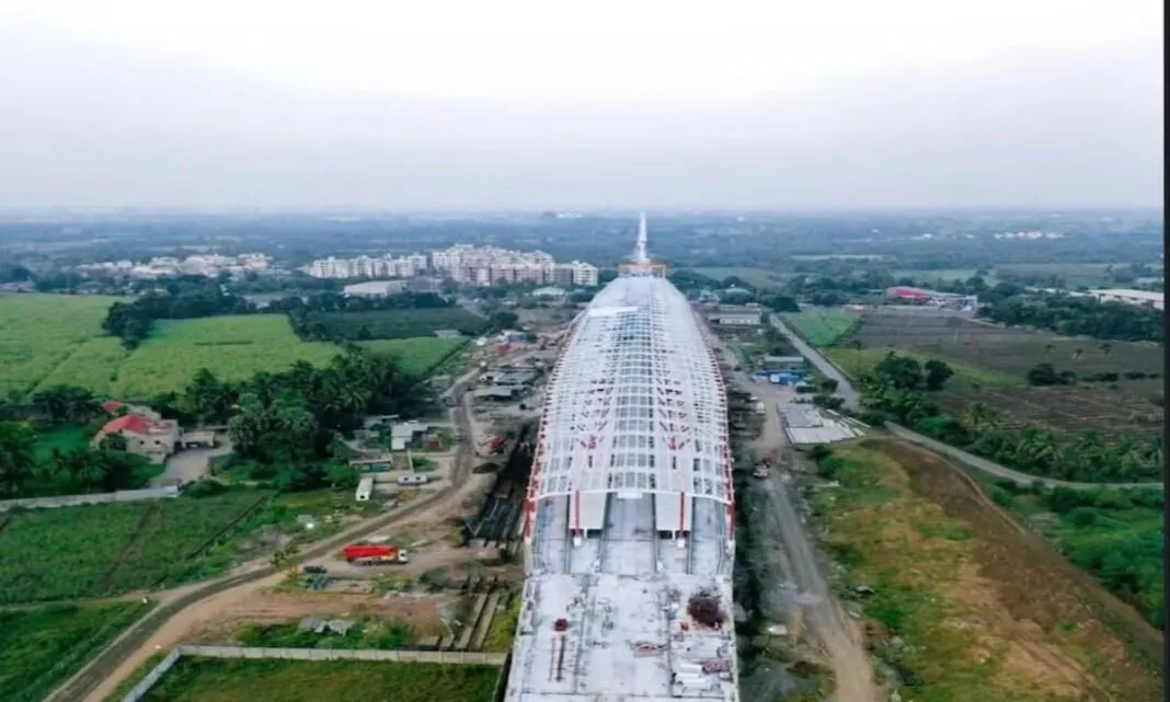 Surat Bullet Train Station: સુરતમાં તૈયાર થયું દેશનું પહેલું બુલેટ ટ્રેન સ્ટેશન, ગુજરાતનું ગૌરવ વધારશે!