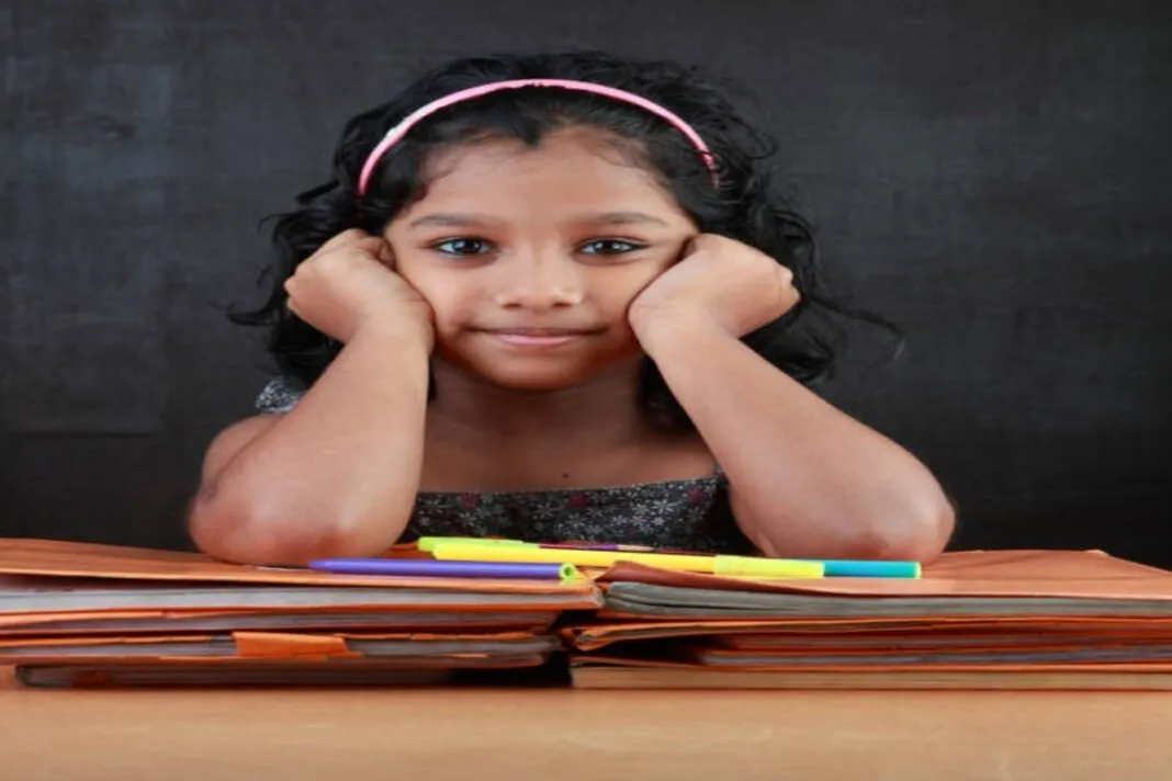 No pressure on uniform purchase: શાળા દબાણ નહીં કરે: વાલી-વિદ્યાર્થી હેલ્પલાઇન પર ફરિયાદ કરી શકે – DEOનો આદેશ