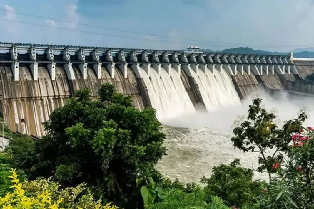 Sardar Sarovar Dam and water storage: ચોમાસા પહેલાં ગુજરાતમાં 44% જળસંગ્રહ: સરદાર સરોવર અને અન્ય જળાશયો માટે સુખદ ચિહ્ન