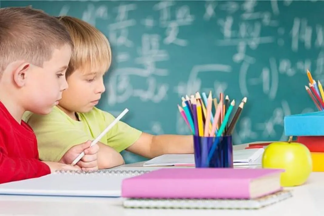 Student LC Surname Rule: LC અને રજિસ્ટરમાં હવે બાળકના નામ સાથે અટક લખવી રહેશે ફરજિયાત – શિક્ષણ વિભાગનો આદેશ